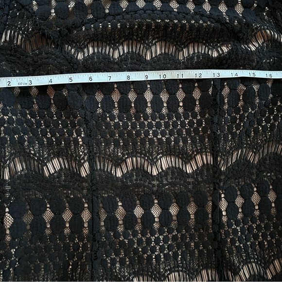 White House Black Market Black Midi Lace Sheath Dress Size 10 12 - Picture 16 of 16